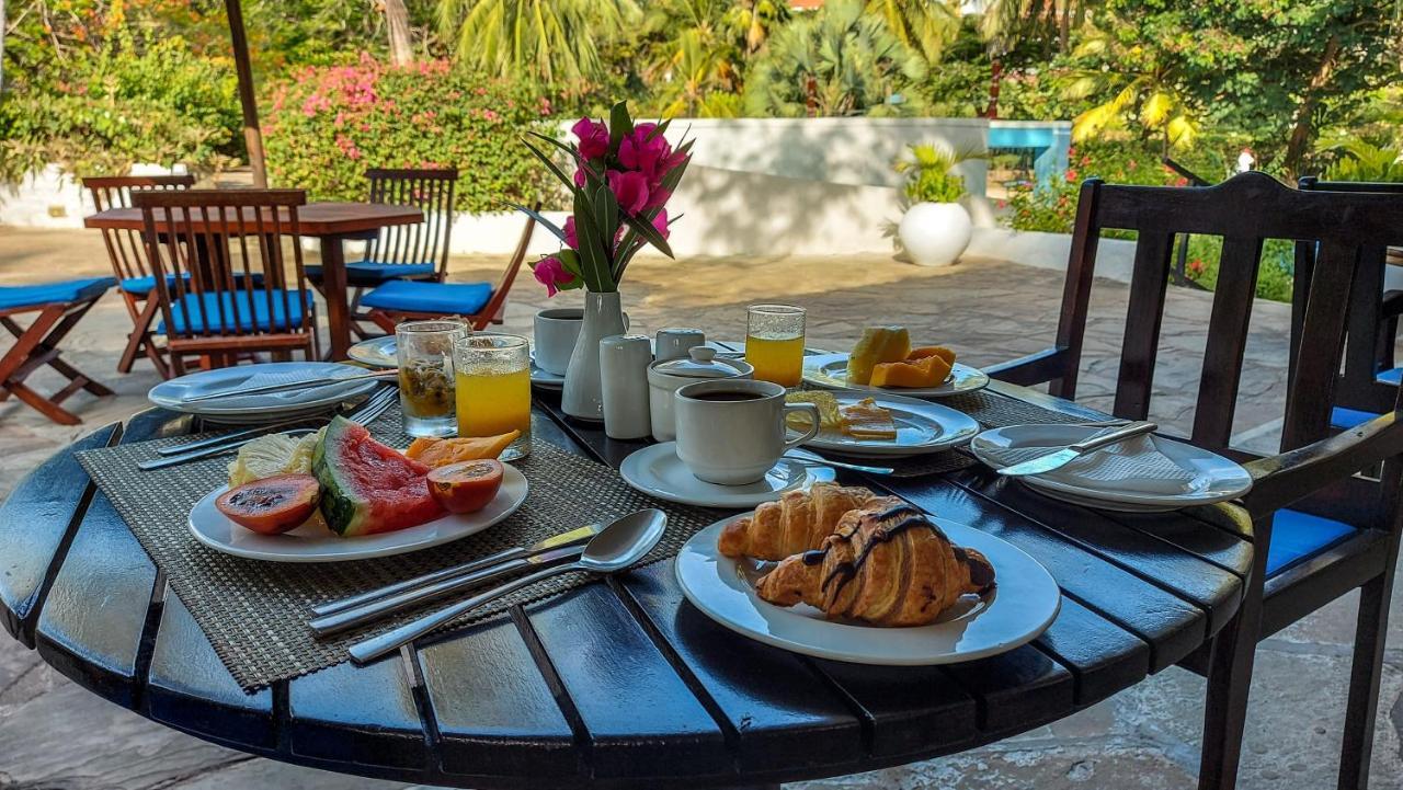Diani Sea Resort Diani Beach Eksteriør billede